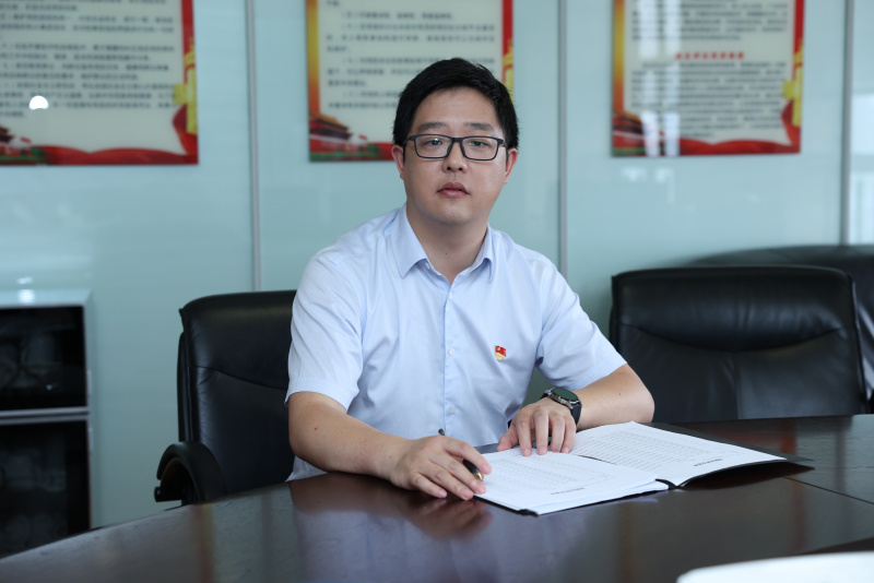 1753773076464259BRkS.jpg 優秀黨務工作者-邵千永.JPG